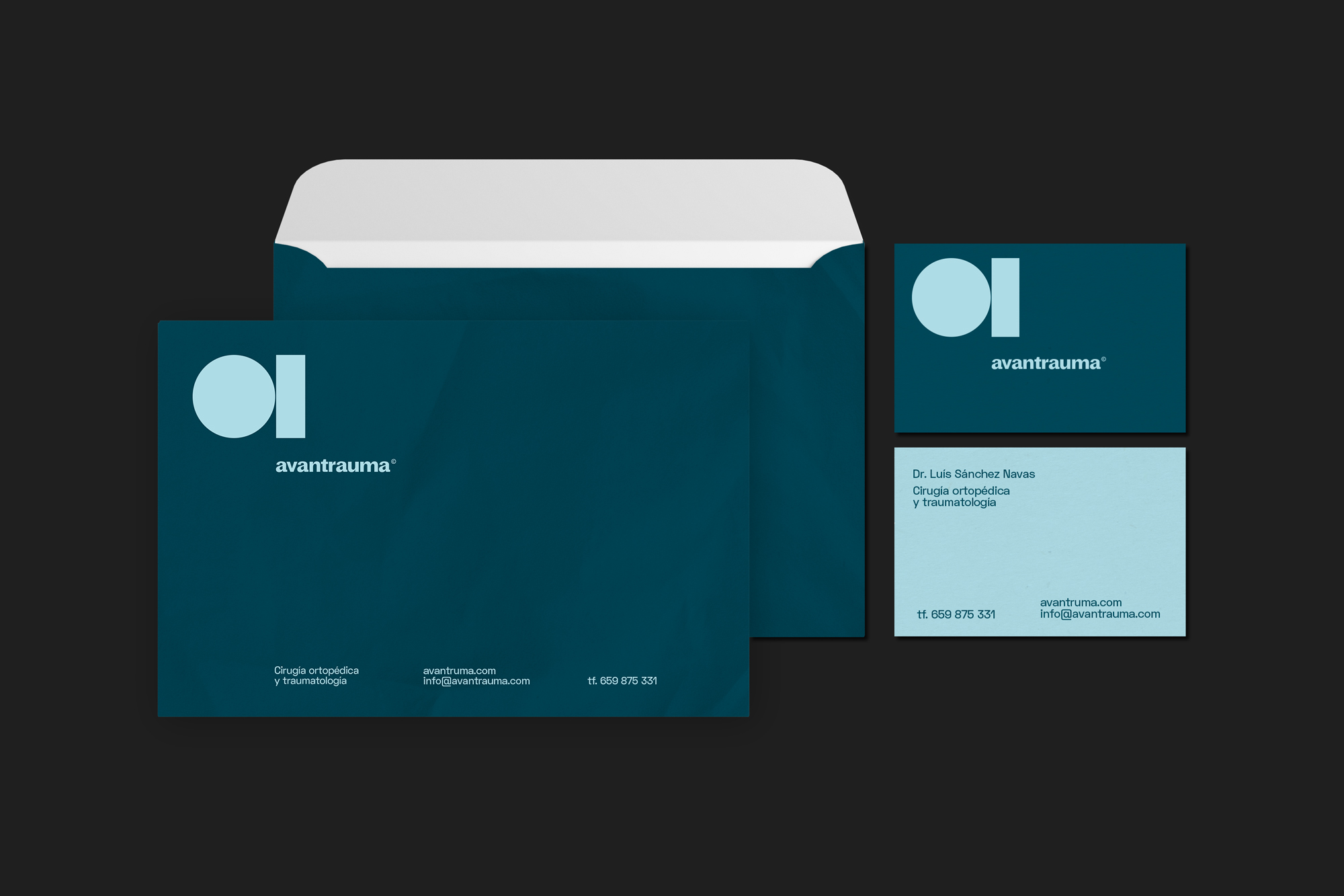 Diseño y desarrollo de identidad visual corporativa para Avantrauma. Papelería corporativa.