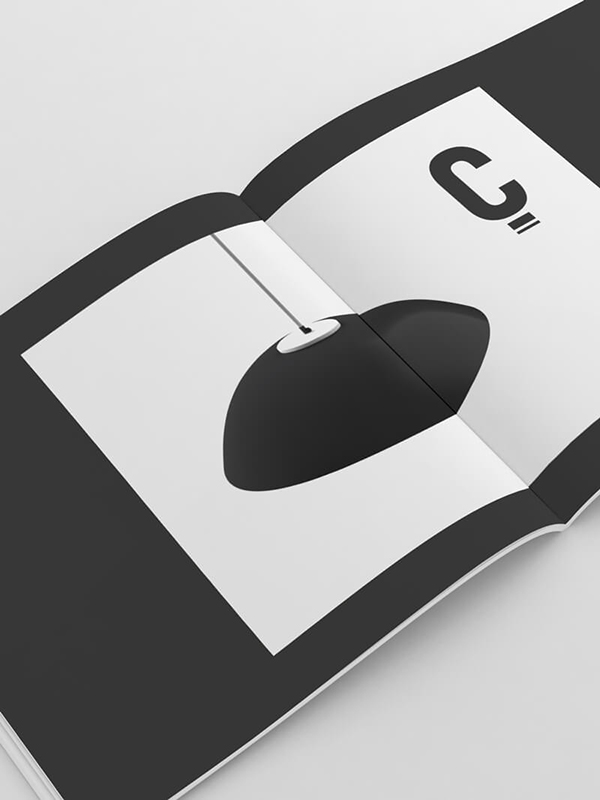 Diseño y desarrollo de identidad visual corporativa para Class Lighting. Detalle interior catálogo.