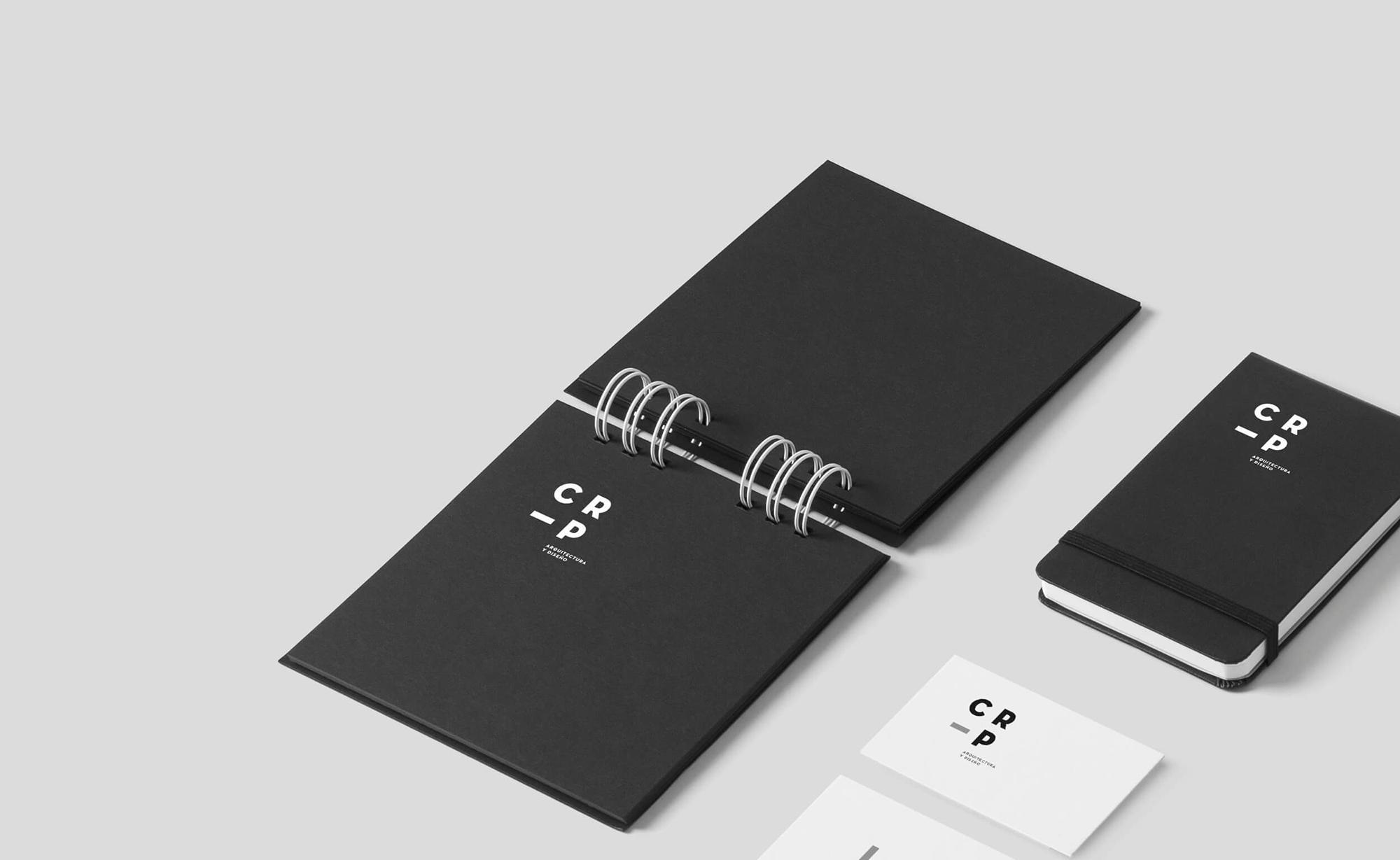Diseño y desarrollo de identidad visual corporativa para CRP Arquitectura y diseño. Detalle notebook.