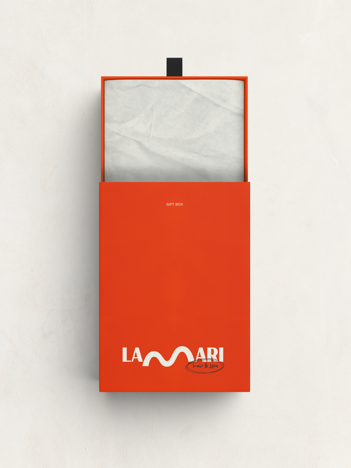 Diseño y desarrollo de identidad visual corporativa para LaMari. Caja regalo.