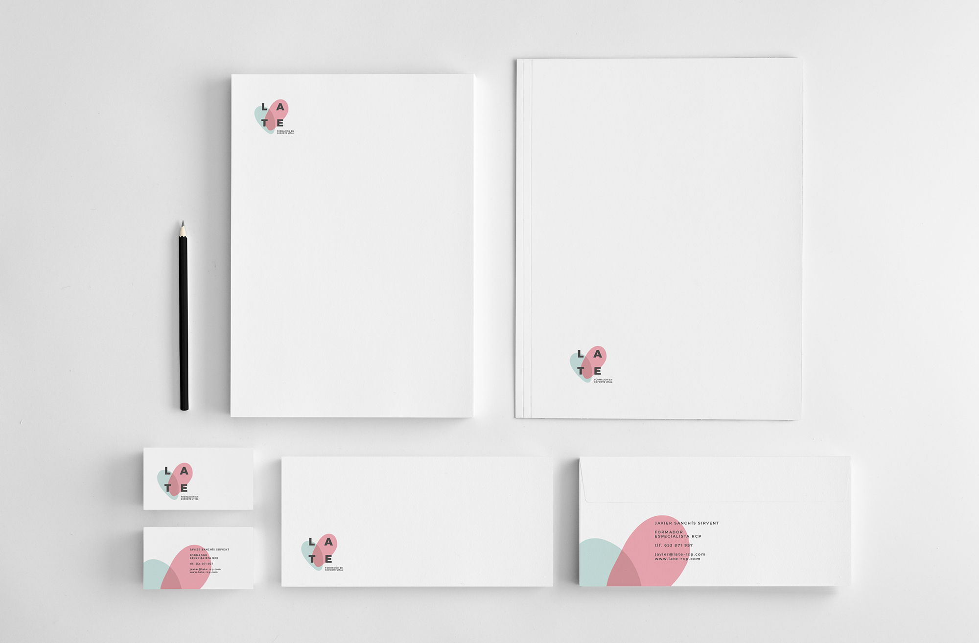 Diseño y desarrollo de identidad visual corporativa para Late, formación en soporte vital. Stationery.