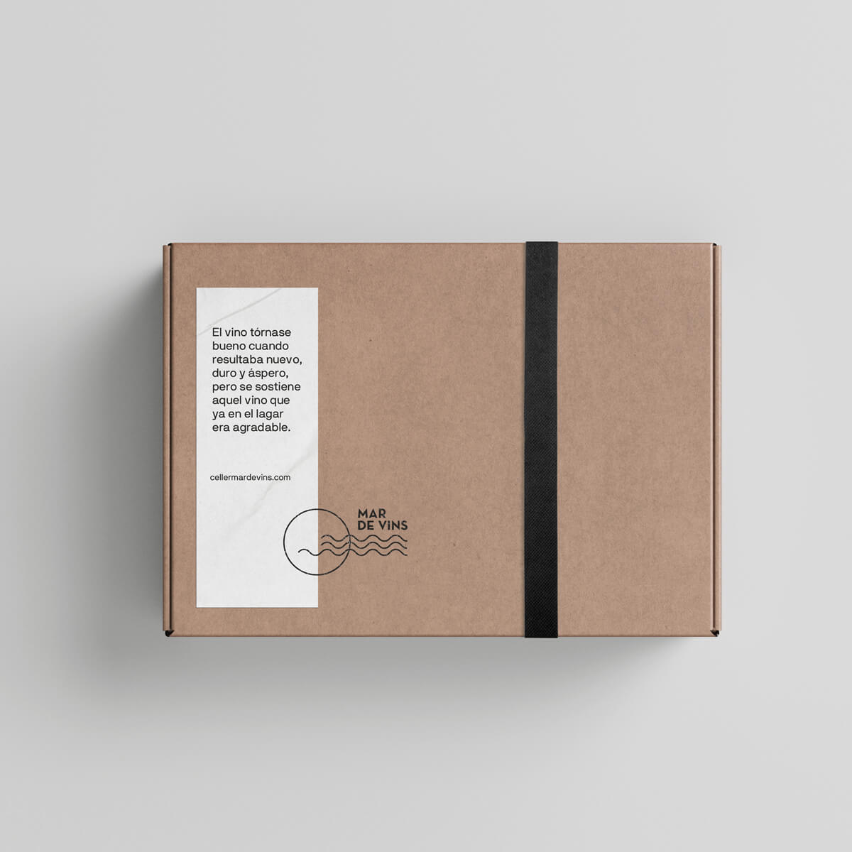 Diseño y desarrollo de identidad visual corporativa para Celler Mar de Vins. Packaging.