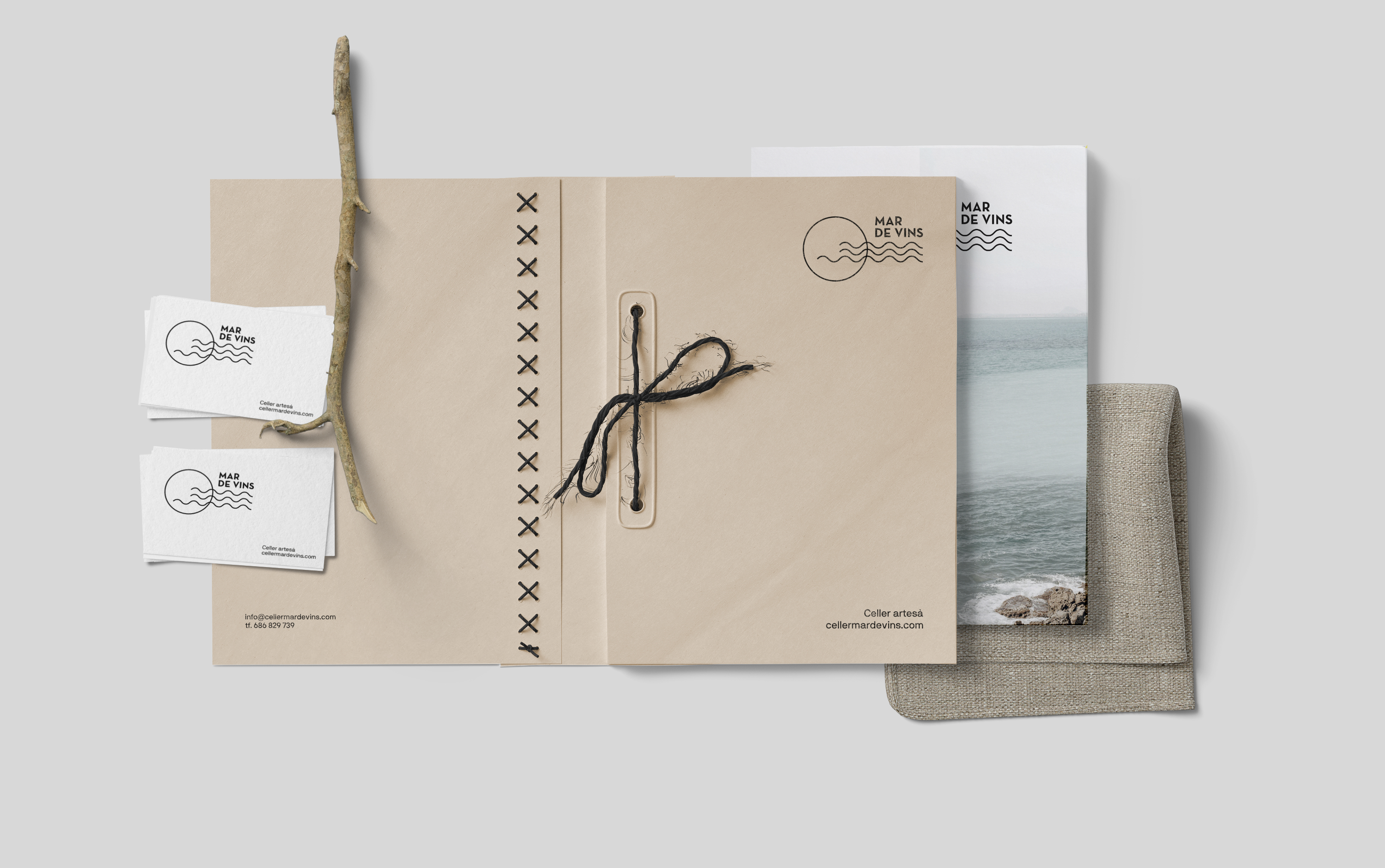 Diseño y desarrollo de identidad visual corporativa para Celler Mar de Vins. Stationery.
