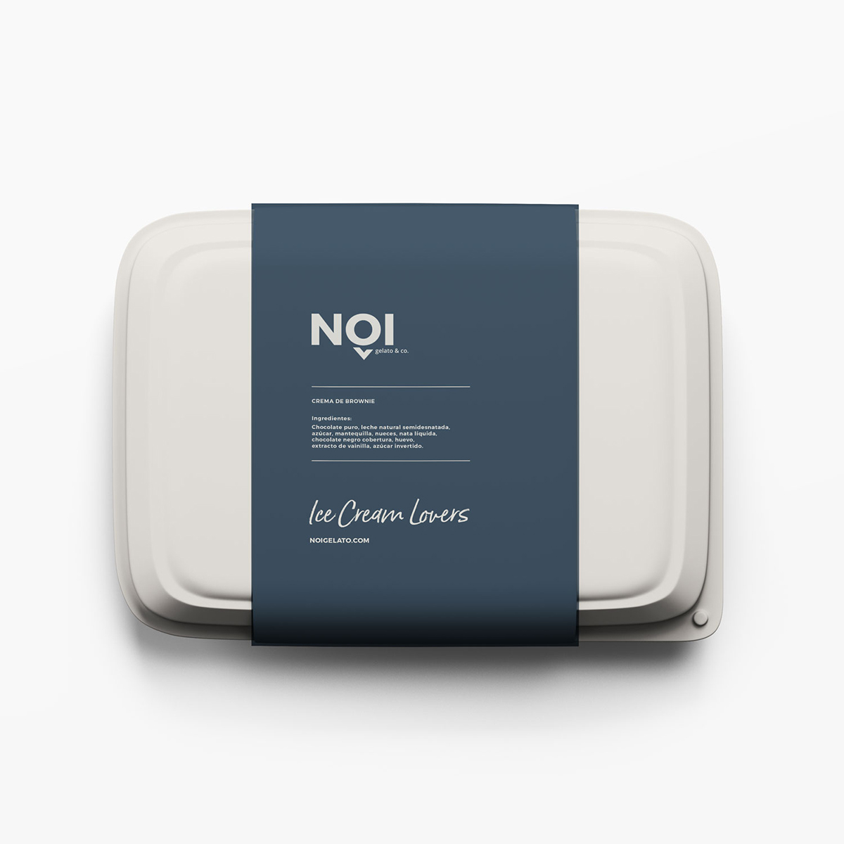 Diseño y desarrollo de identidad visual corporativa para NOI Gelato&Co. Vista detalle packaging para helado.